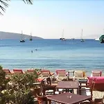 Gozde Deniz Boutique ベッド・アンド・ブレックファスト