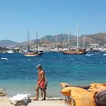 Oda ve Kahvaltı Gozde Deniz Boutique 3*